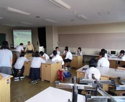 20110907003